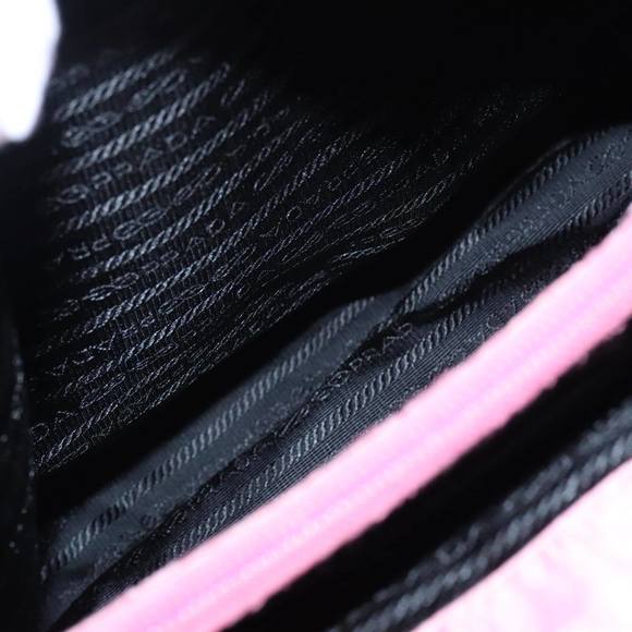 PRADA Tote Bag Nylon Pink Auth 95413 - Picture 11 of 16